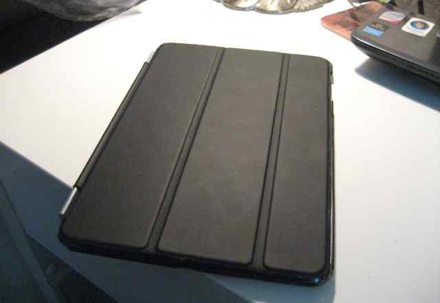 iPad mini black + чехол