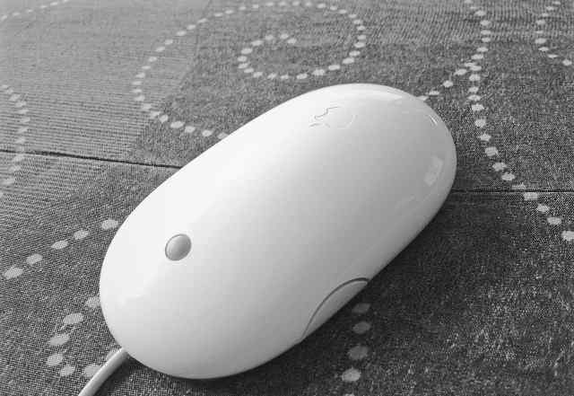 Проводная мышь Apple Mouse USB A1152