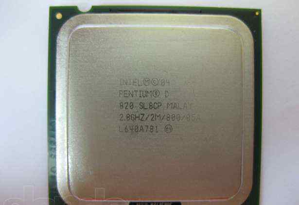 Intel Pentium D 820 2 ядра LGA775 2.8ghz /2M /800