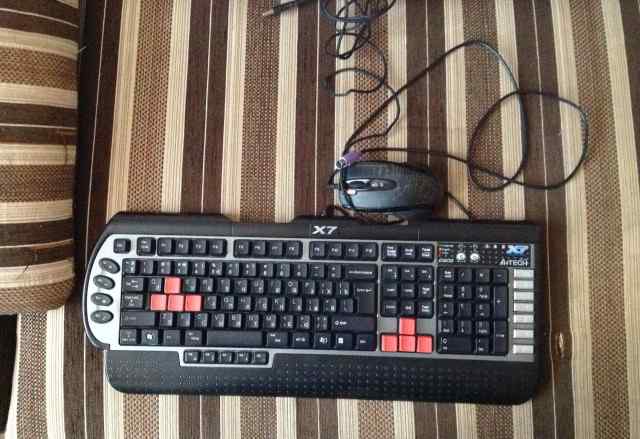  клавиатуру и мышку