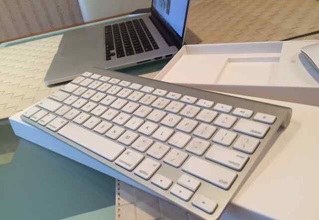 Apple Magic Mouse + Apple Wireless Keyboard