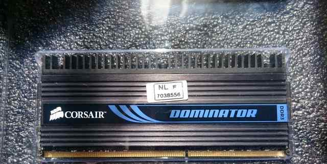 Corsair Dominator CM3X2G1866C9D (DDR3 dimm 2х2Gb)