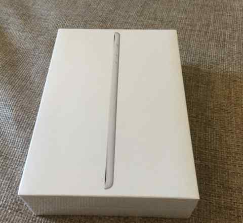 Apple iPad mini 3 16Gb Wi-Fi Silver