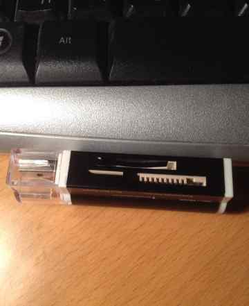 Переходник универсальный для карт памяти в USB вхо