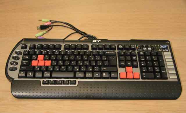 Игровая клавиатура A4Tech X7