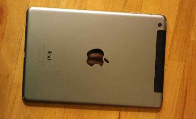 iPad mini 2 retina 128Gb Cellular (LTE) черный