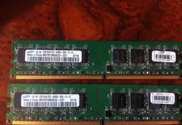 1GB + 1GB DDR2 Samsung 6400U-555-12-E3