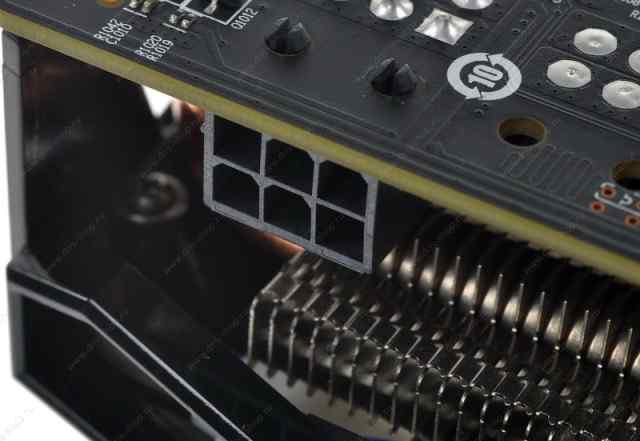 Sapphire AMD Radeon R9 270 OC with boost