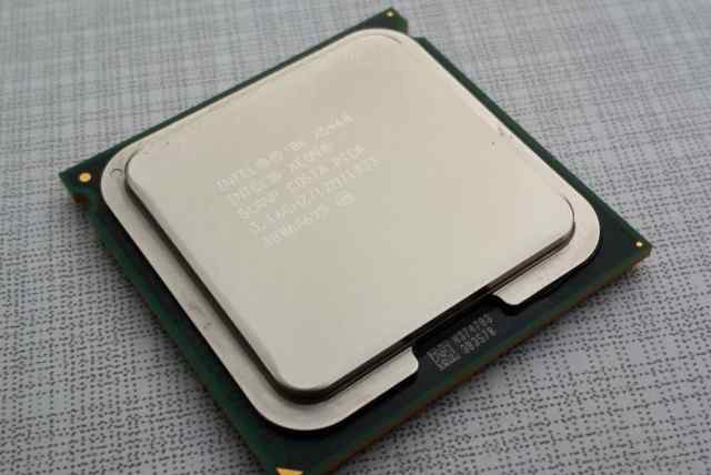 Intel Xeon x5460 LGA 771/775