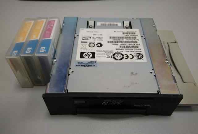 Стриммер Hewlett Packard DW061A HP DAT72 USB Trade