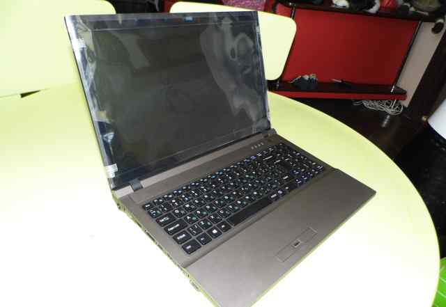 Новый ноутбук clevo W25CEW