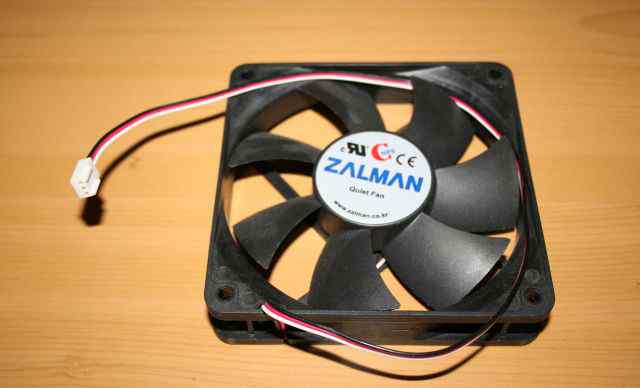 Вентилятор для корпуса 120 мм zalman quiet fan
