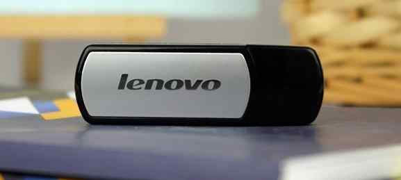 Продаю новую флешку Lenovo на 512GB