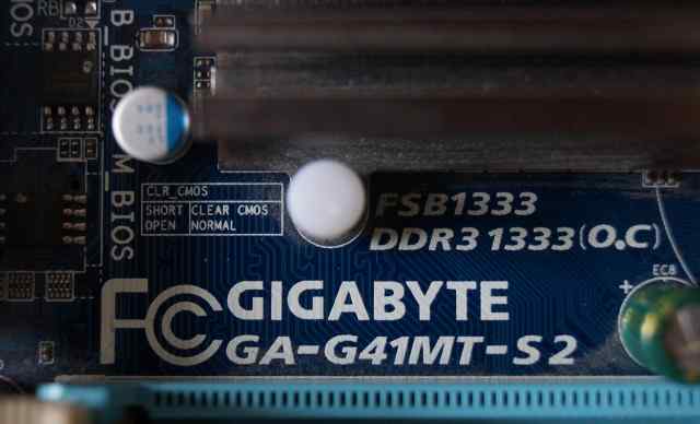 GA-G41MT-S2 + процессор