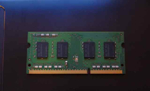 Модуль памяти DDR3 sodimm Samsung 2GB DDR3 1600