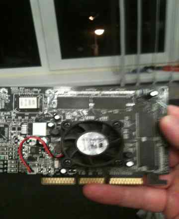 GeForce 2 MX 400 32 mb