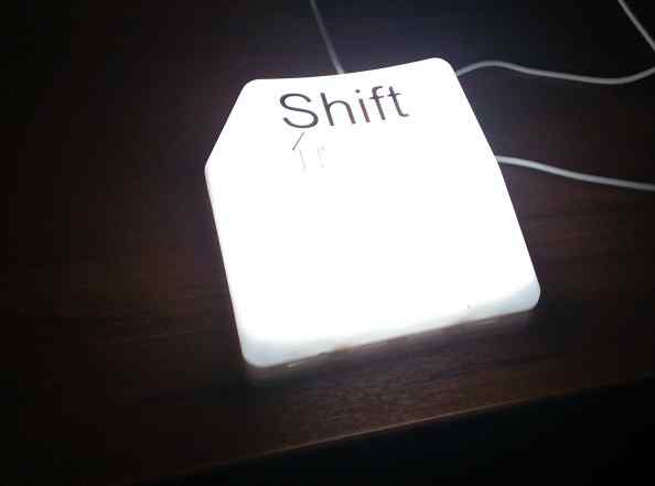Светильник Кнопка от клавиатуры Shift USB