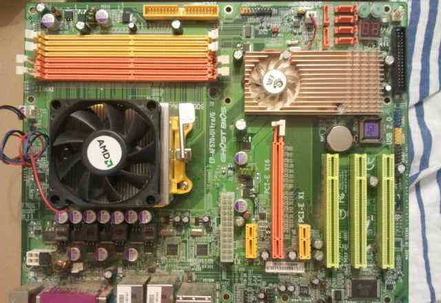 Процессор AMD Athlon 62x2 2.2GHZ с материнкой