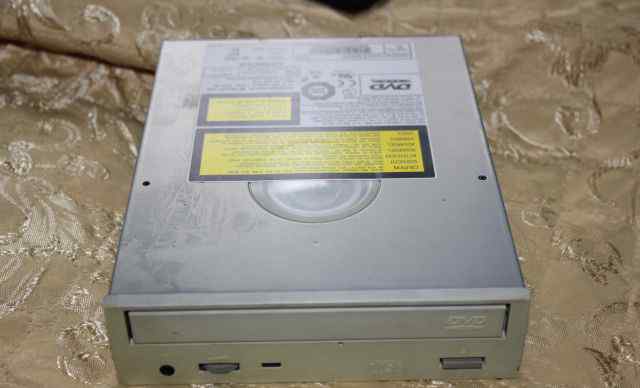 Оптический привод DVD-ROM Hitachi DVD-ROM GD-7500B