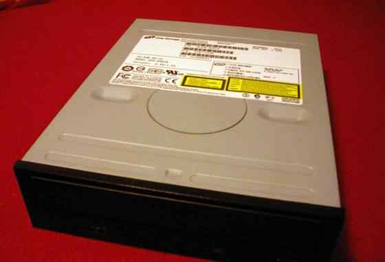 CD-ROM Hitachi-LG IDE (P-ATA)