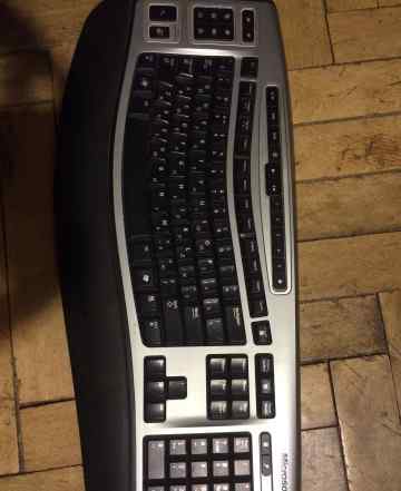 Клавиатура с кожаной подставкой Microsoft
