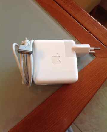 Зарядное устройство 45W MagSafe2 на Macbook Air