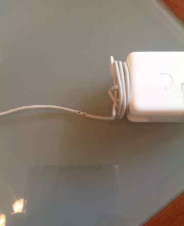Зарядное устройство 45W MagSafe2 на Macbook Air