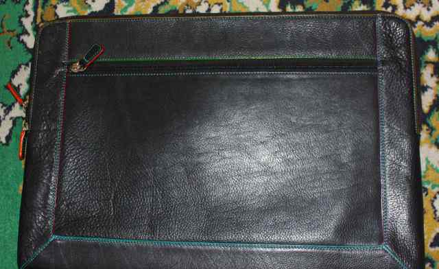 Кожаный чехол для ноутбука Mywalit