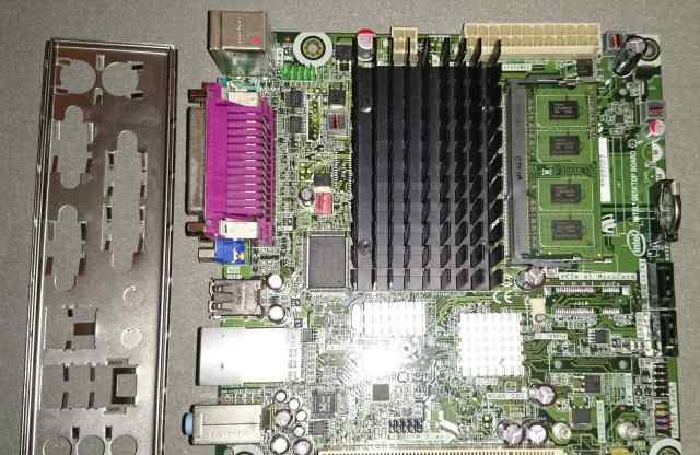 Mini-ITX intel board Atom 1.66 DDR3 1GB платформа