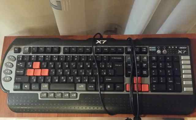 Игровая клавиатура A4Tech X7-G800V USB