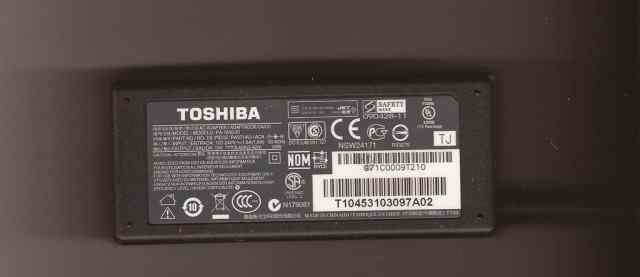 Блок питания Toshiba 19V 3.42A (5.5x2.5), Lenovo