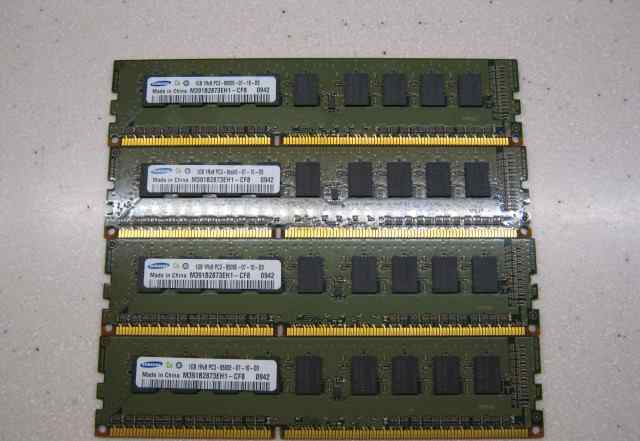 Samsung DDR3 ECC 4x1Gb