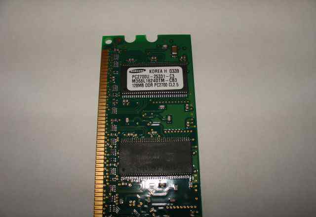 Модуль Samsung 128Mb DDR PC-2700U-25331-C3 (333Hz)