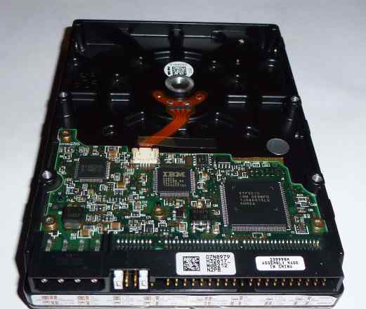 IBM DeskStar IC35L040avvn07-0