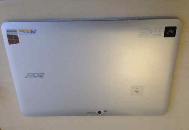 Планшет Acer Iconia Tab W511 на запчасти