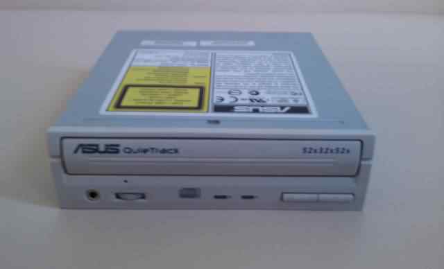 CD-ROM Asus
