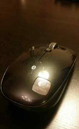 Logitech Bluetooth mouse M555b