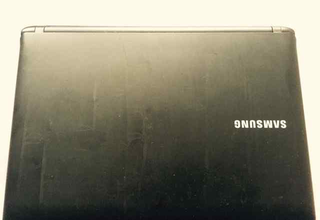 Samsung NP-N102, 120Gb SSD, 2Gb RAM