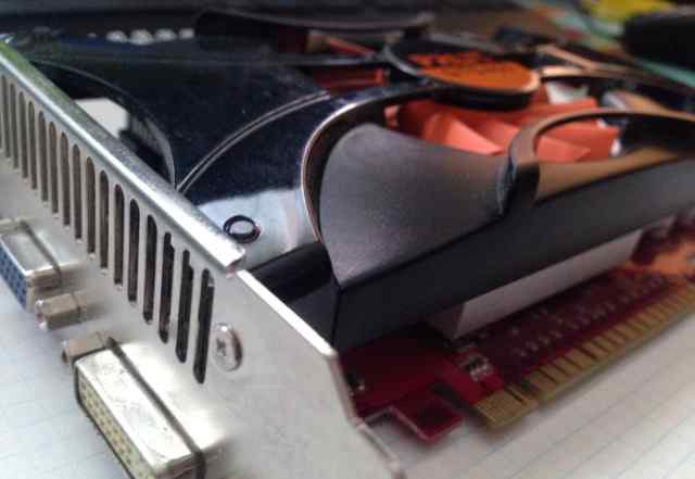 Nvidia GeForce GTS 450 gddr5 1gb