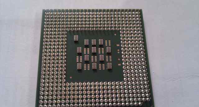 Intel Pentium 4 2.6/512/800