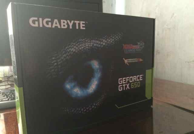 Видеокарта Gigabyte GeForce GTX 650 в упаковке