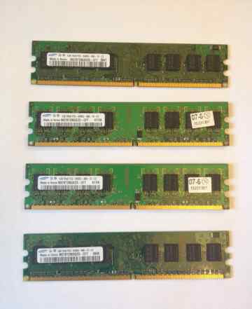 Оперативная памятьSamsung DDR2 1GB 800MHz
