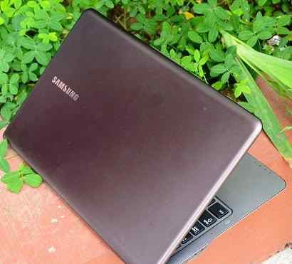 Мощный ультрабук Samsung 535U x16-96092