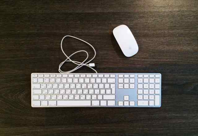 Apple Keyboard+ Mouse
