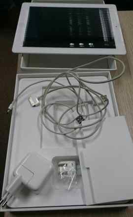 Планшет Apple iPad 3 64Gb Wi-Fi + Cellular (Белый)