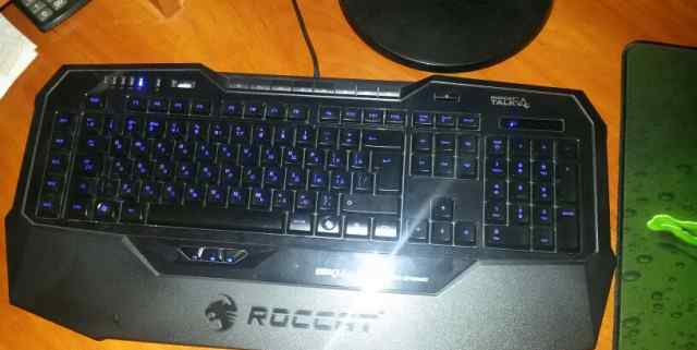 Клавиатура Roccat