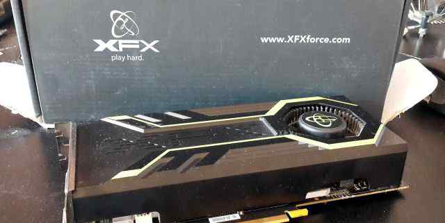 XFX GTS 250 быстрая холодная видеокарта