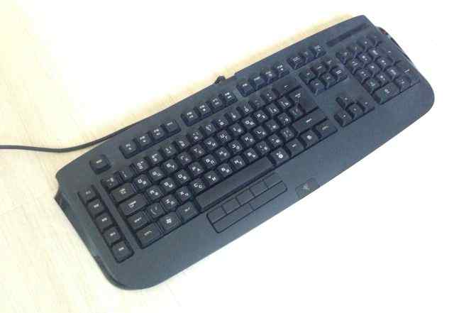 Игровая клавиатура razer anansi