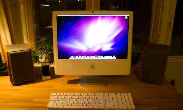 iMac 20 inch с клавиатурой в идеальном состоянии