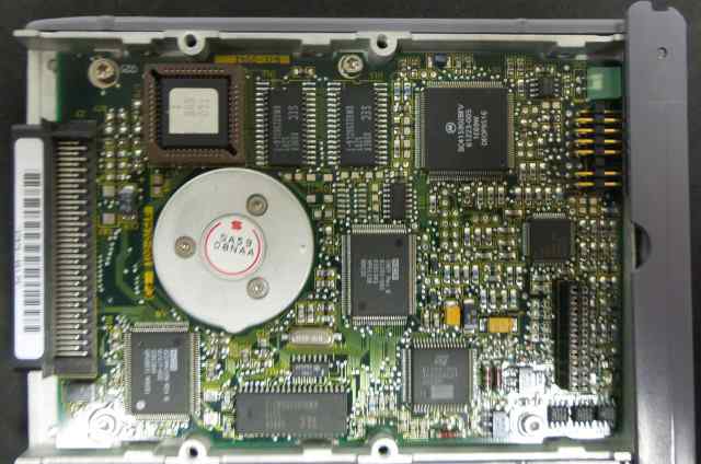 Conner CFP1080E (1.08GB) 3 1/2" 5400 RPM scsi/SCA